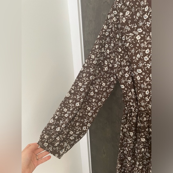 Brown Floral Dress by Olive Clothing - Picture 3 of 4